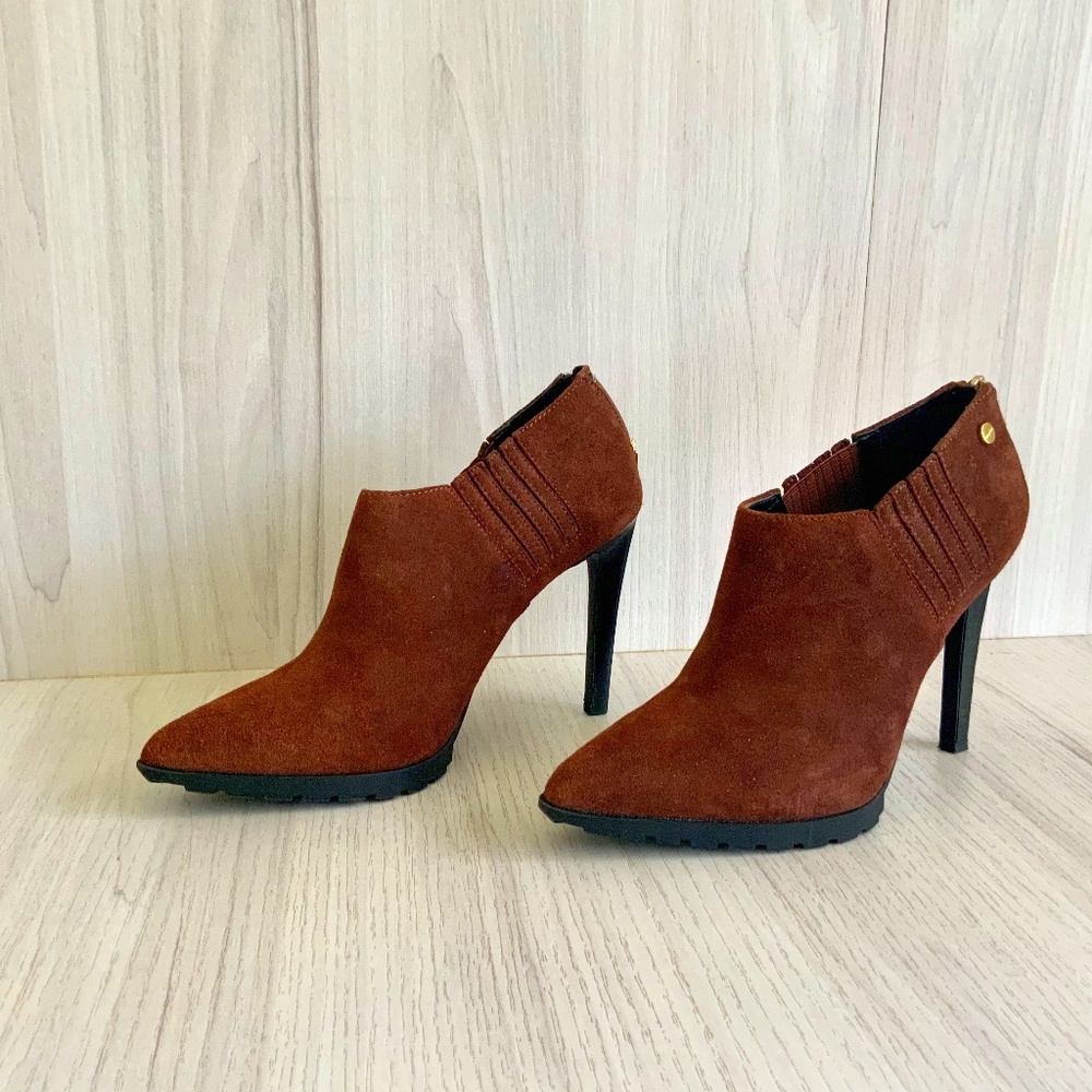 Calvin Klein - Booties
